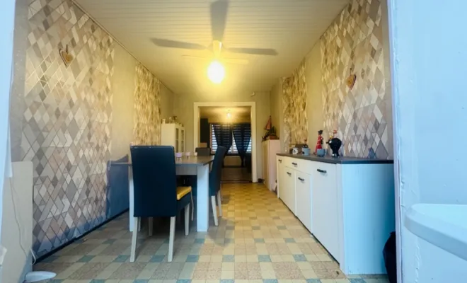 Maison à rafraîchir à Outreau – Beau potentiel de 80 m² avec cour et sous-sol, Licques, Thomas et Catherine Immobilier by SAFTI